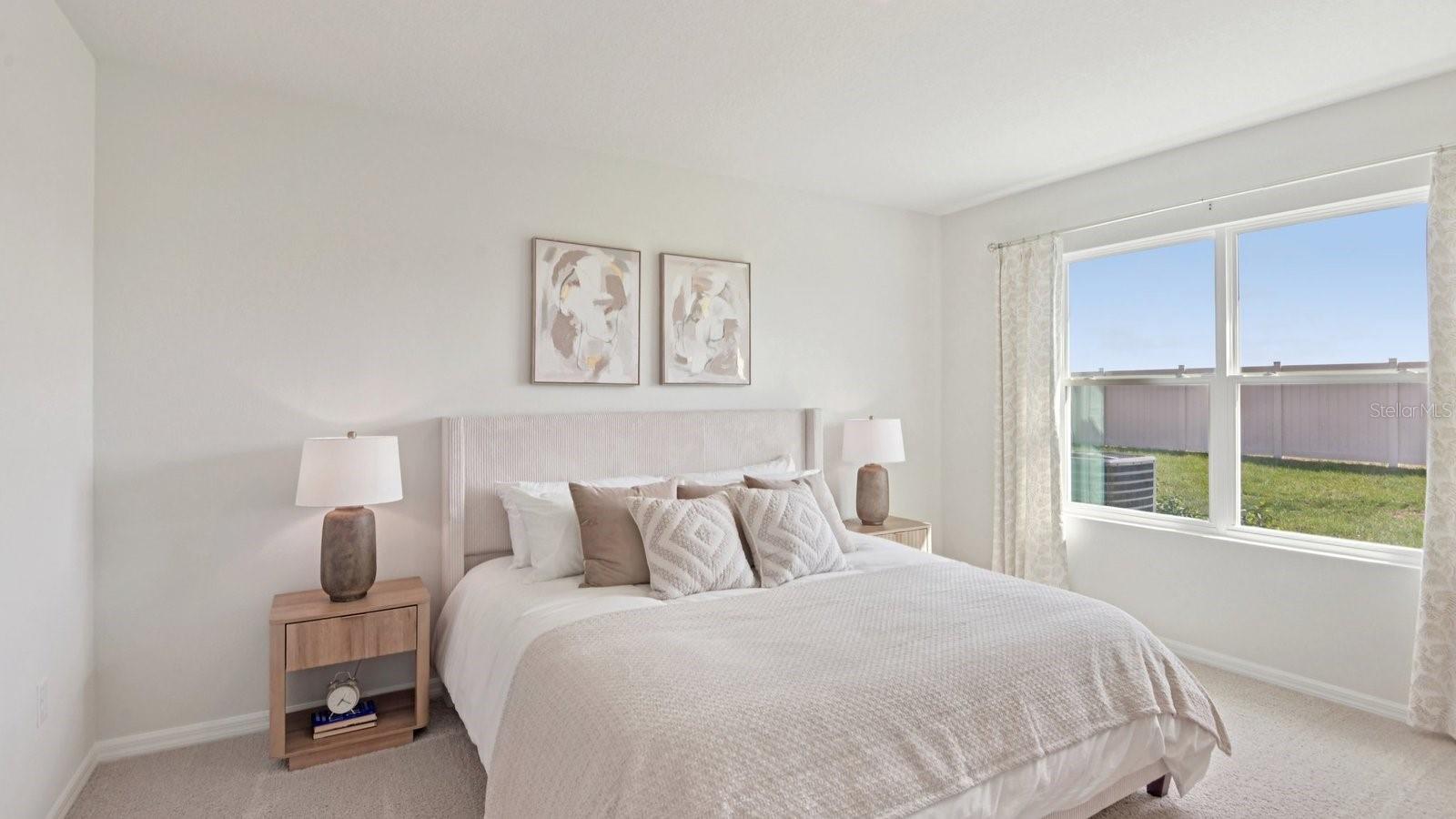 NORTHRIDGE - Residential
