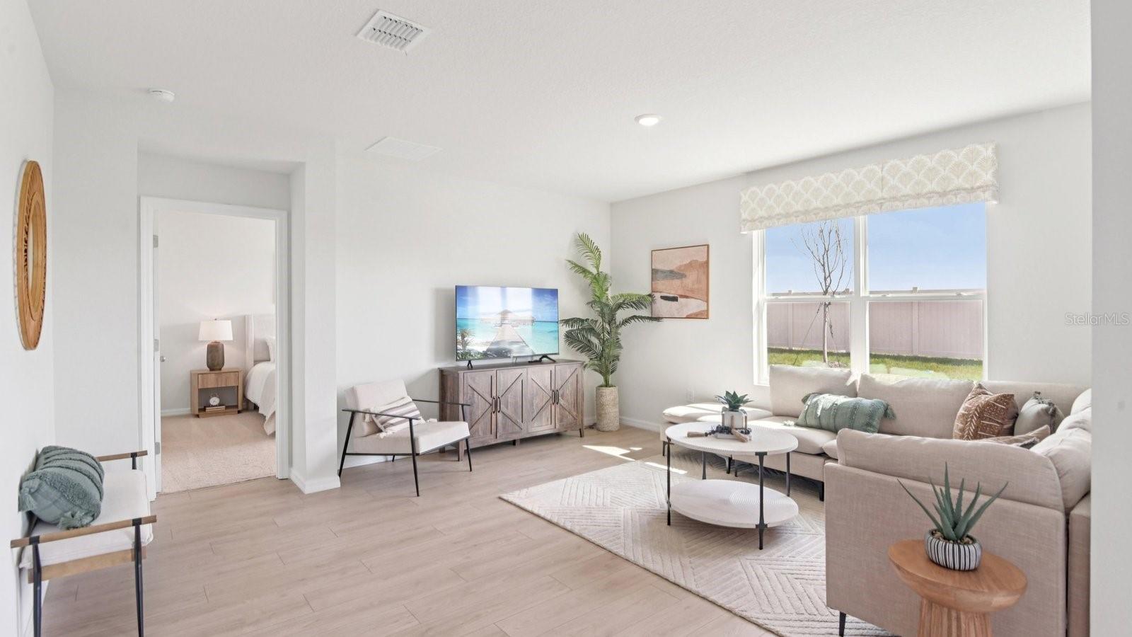 NORTHRIDGE - Residential