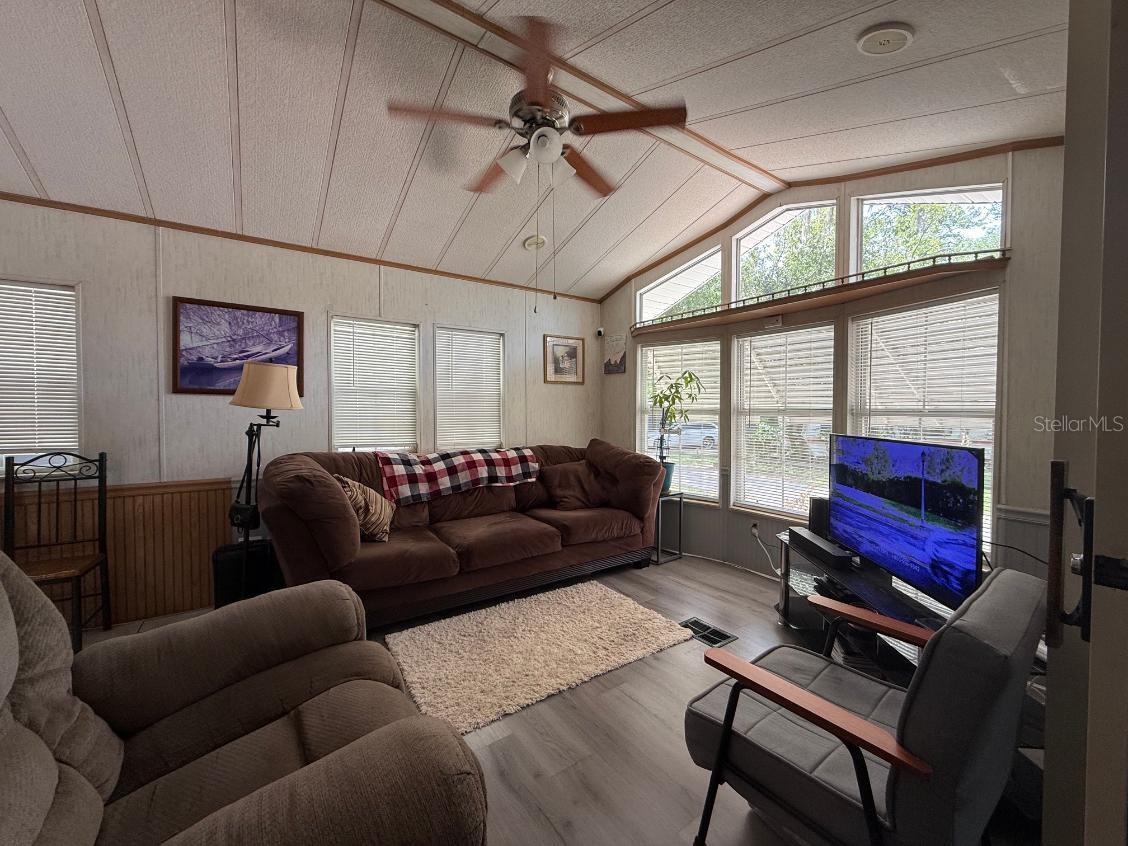 YOGI BEARS JELLYSTONE PARK CONDO - Residential