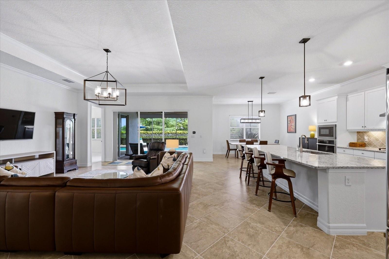 ARBOR GRANDE - Residential