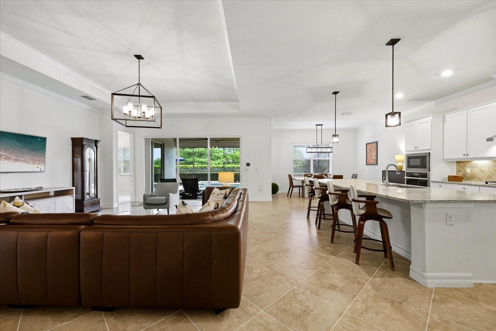 ARBOR GRANDE - Residential