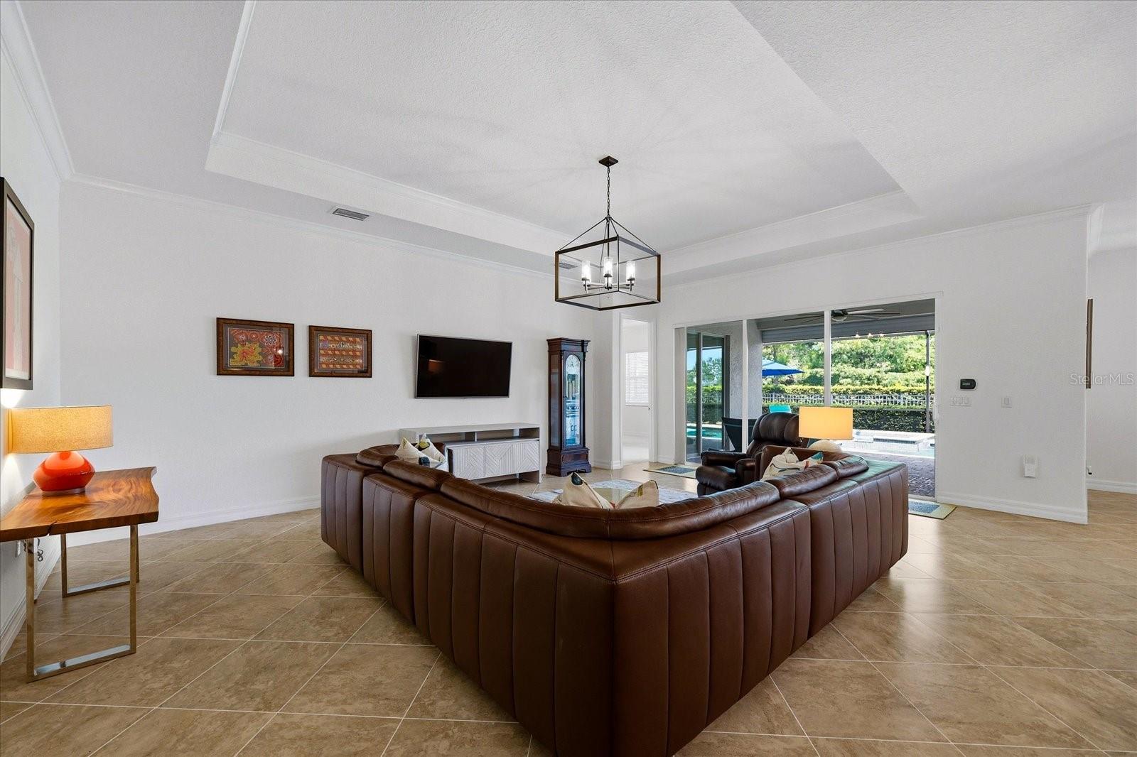 ARBOR GRANDE - Residential