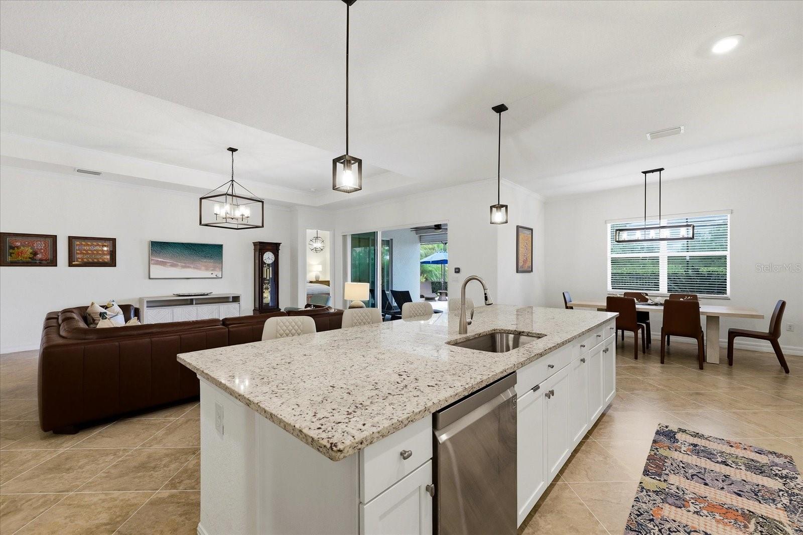ARBOR GRANDE - Residential