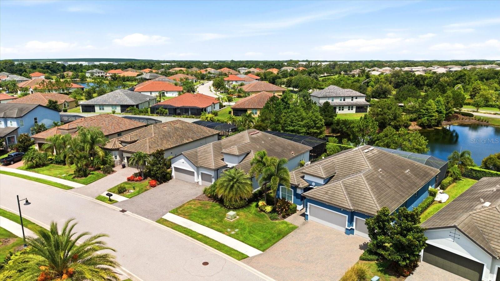 ARBOR GRANDE - Residential