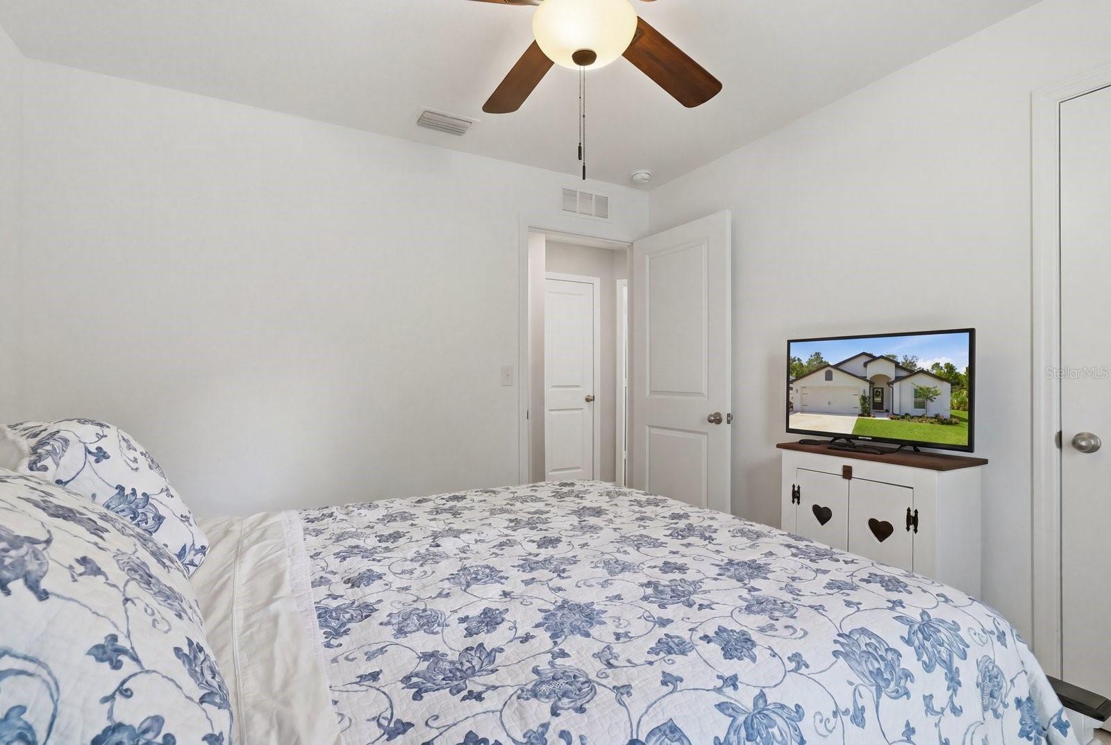 ROYAL HIGHLANDS - Residential