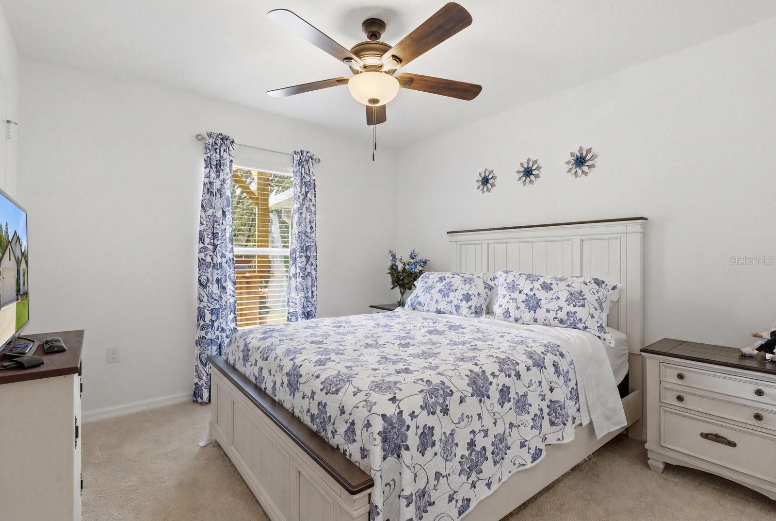 ROYAL HIGHLANDS - Residential