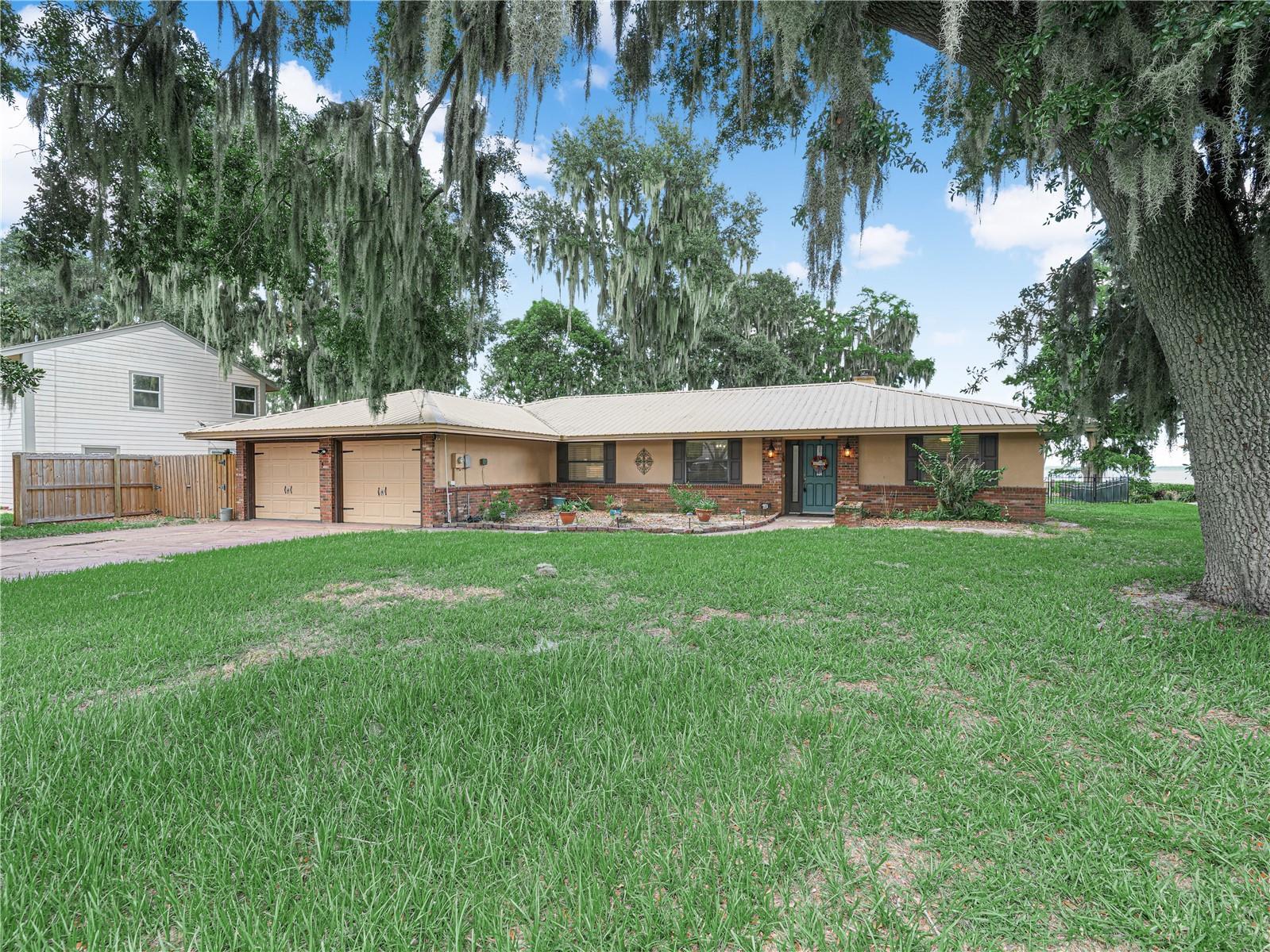 LAKE PIERCE VISTAS - Residential