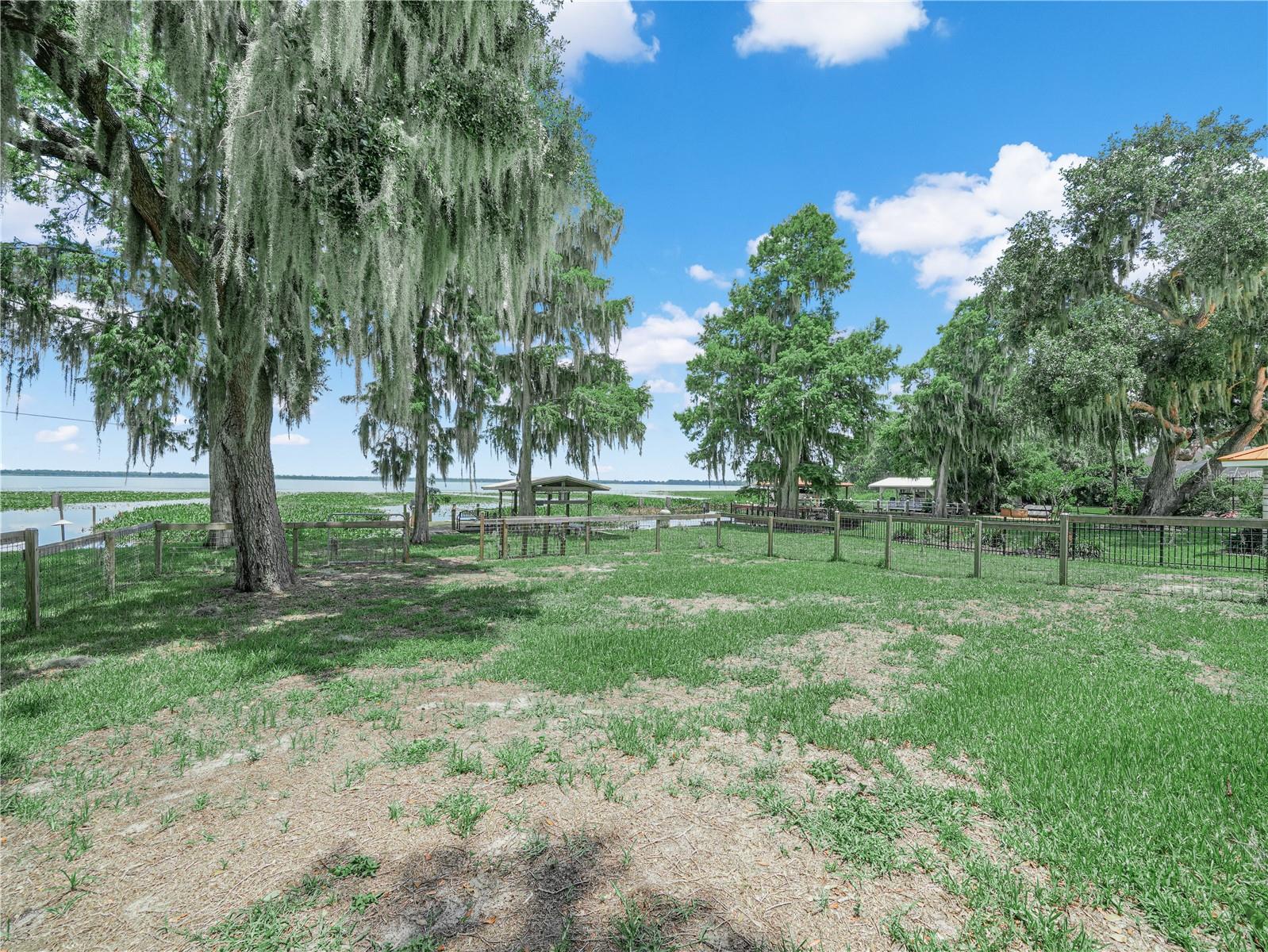 LAKE PIERCE VISTAS - Residential