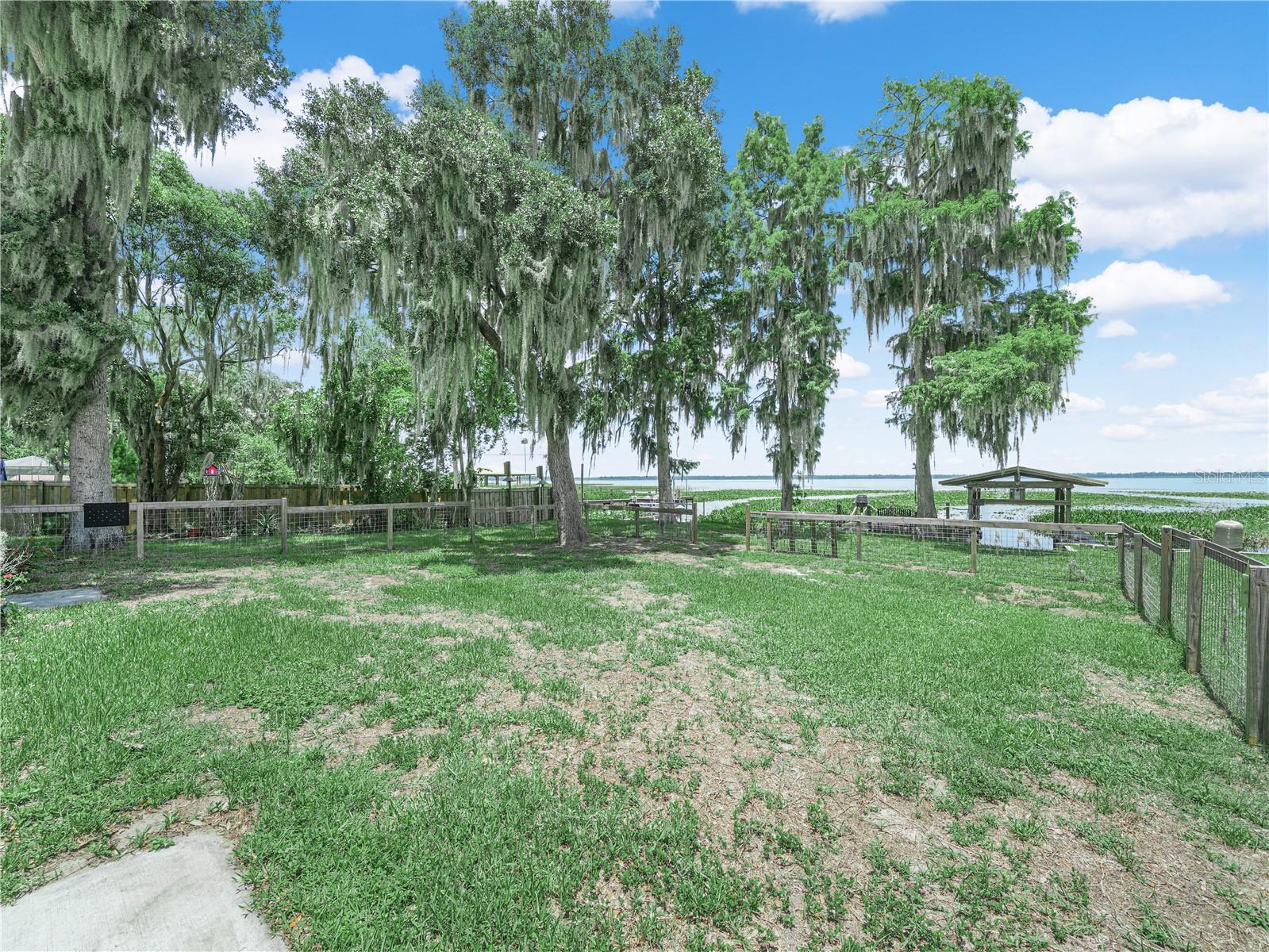 LAKE PIERCE VISTAS - Residential