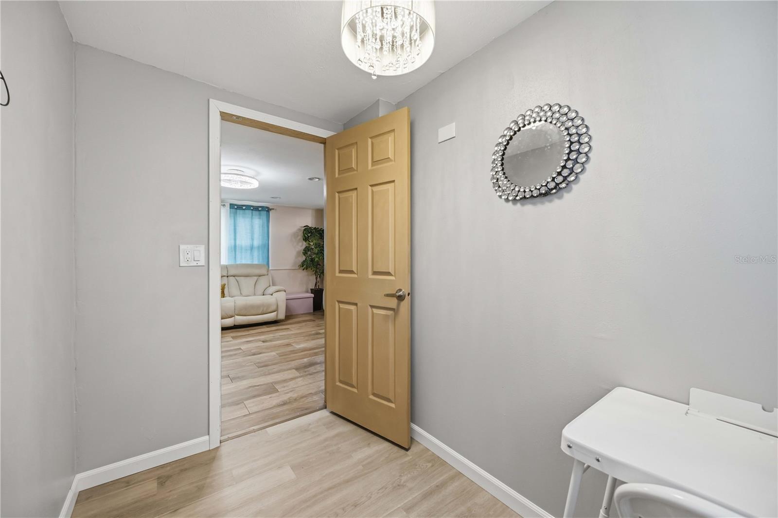 PINE LAKE - Residential