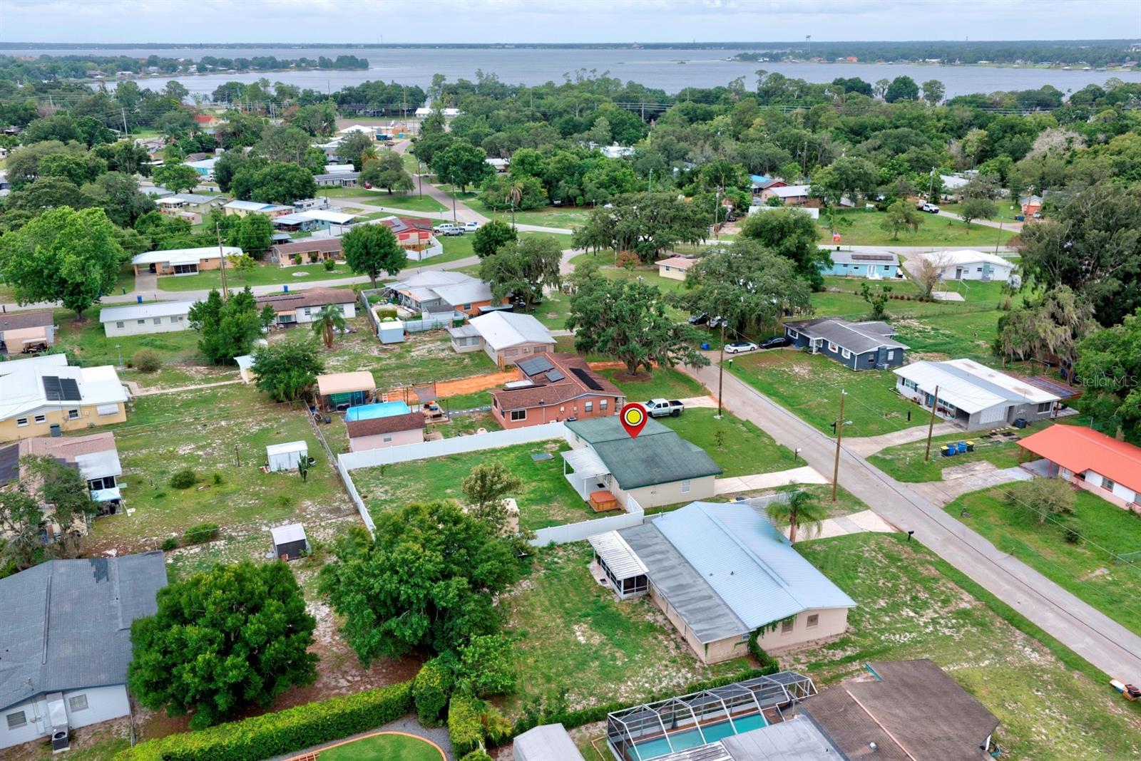 LAKE SEBRING - Residential
