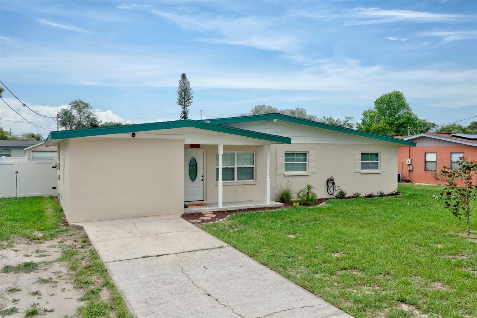 LAKE SEBRING - Residential