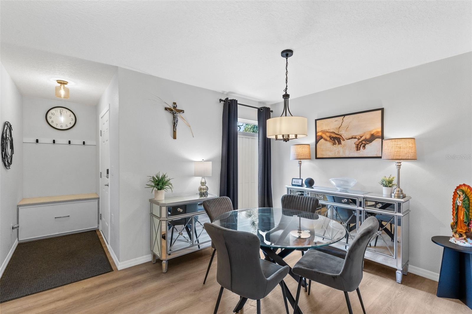 CROWN OAKS 1ST ADD - Residential