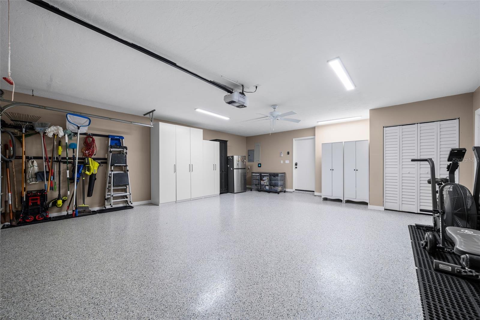WOODS AT CONQUISTADOR UNIT II - Residential