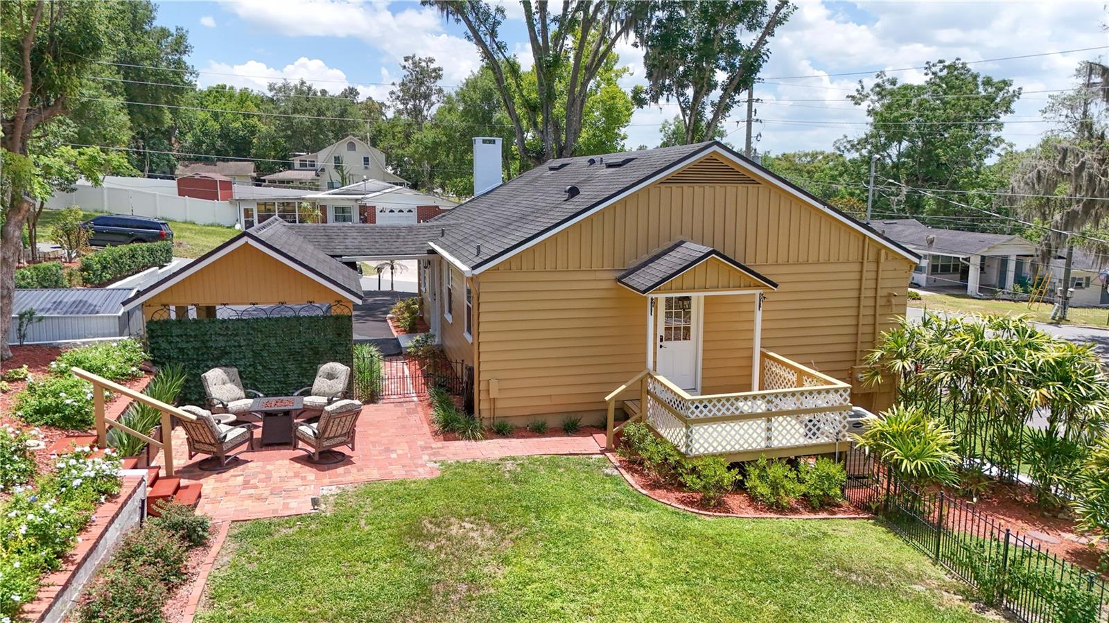 BRYNES - Residential