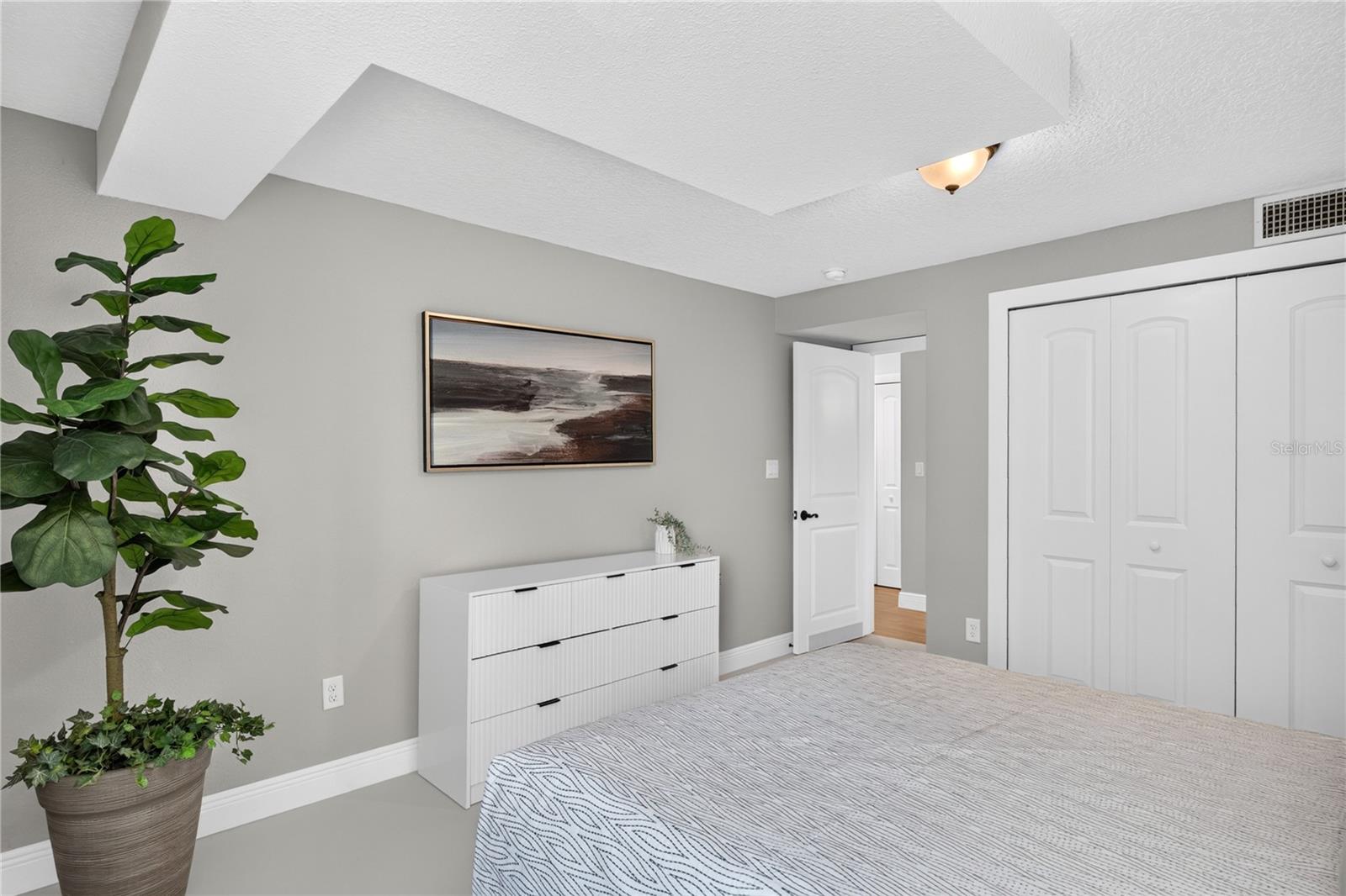 BRYNES - Residential
