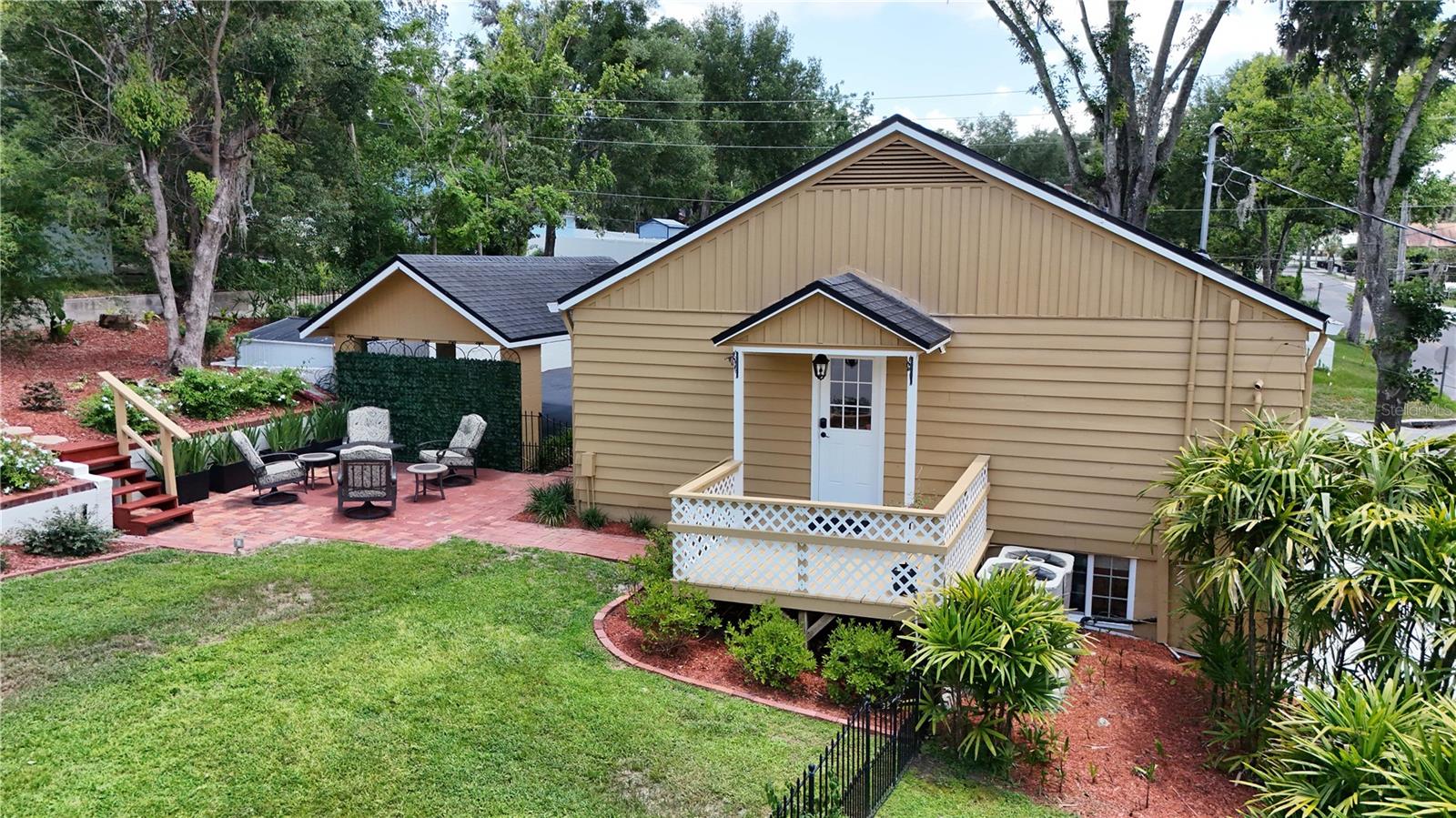 BRYNES - Residential
