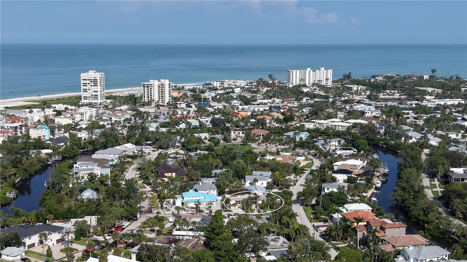 SARASOTA BEACH - Land