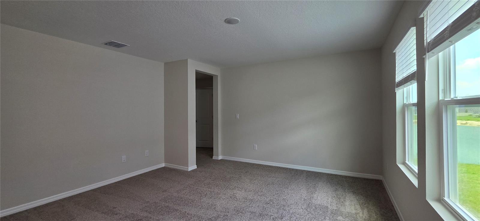 TWO RIVERS - Residential Lease