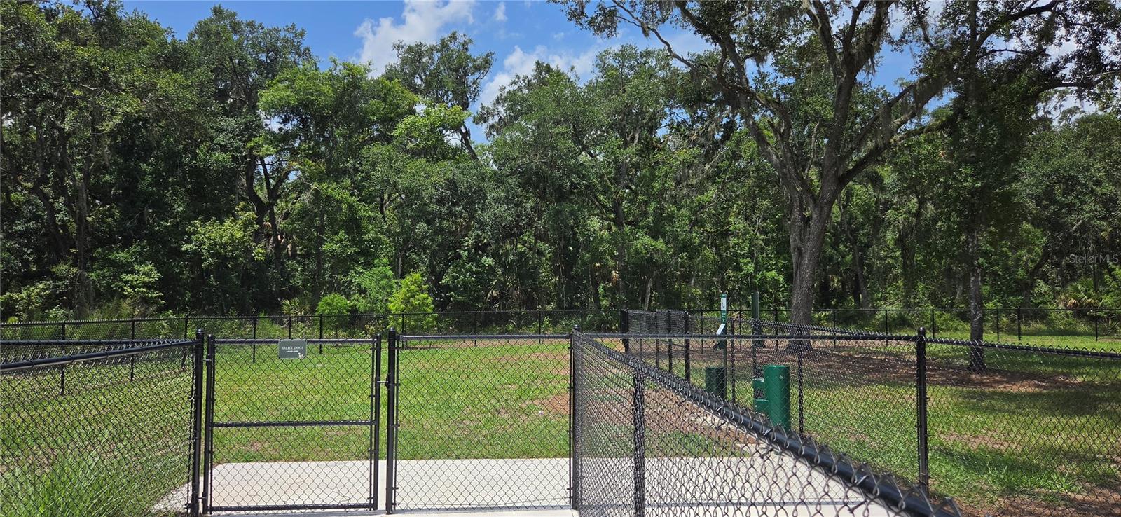 TWO RIVERS - Residential Lease