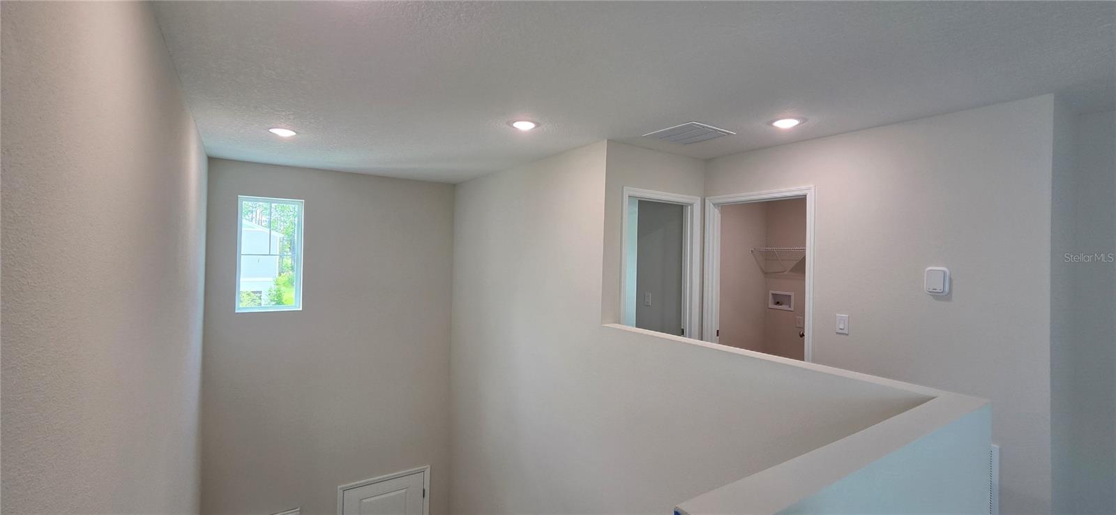TWO RIVERS - Residential Lease
