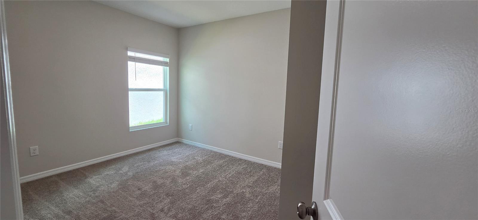 TWO RIVERS - Residential Lease