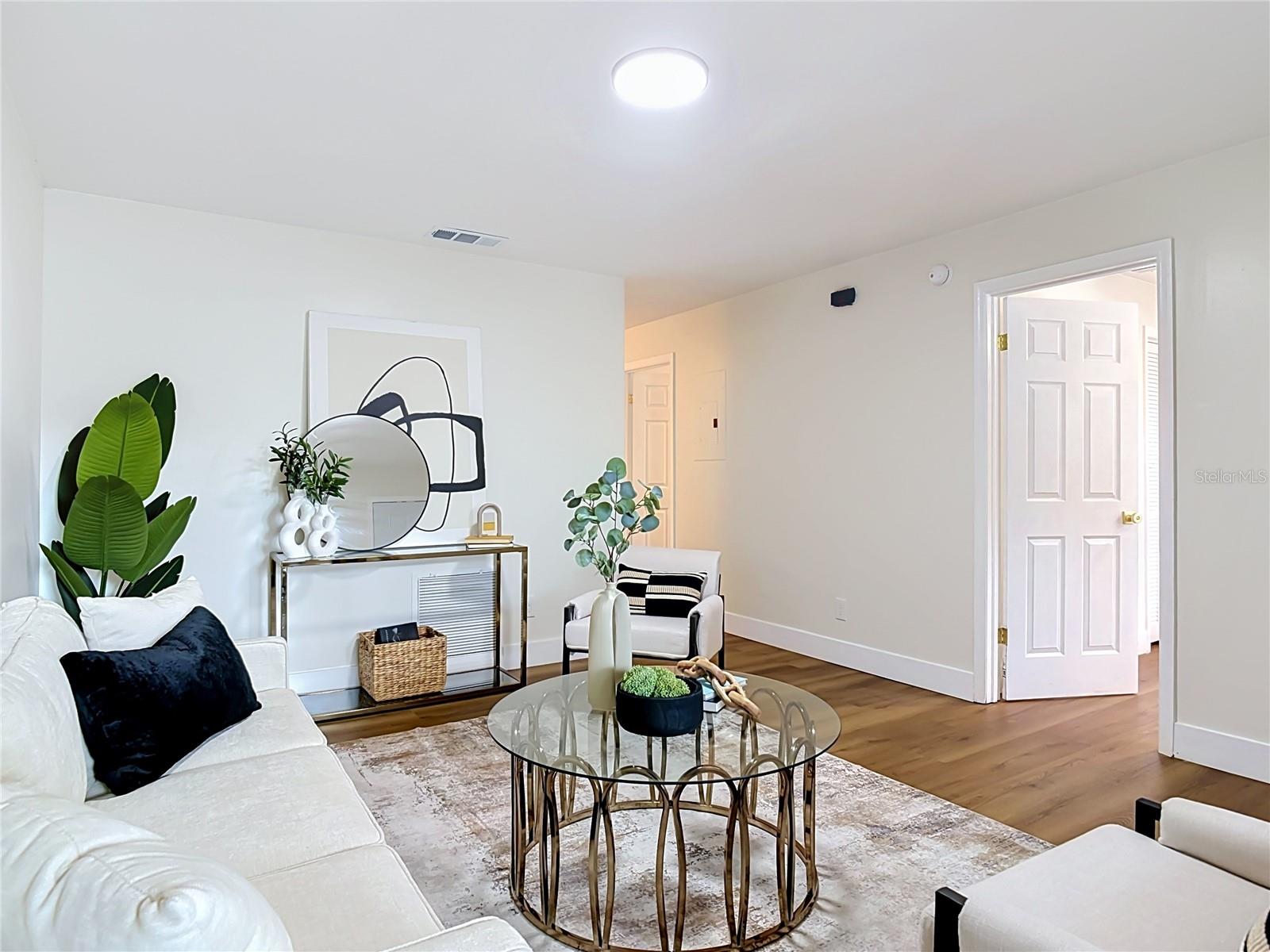 STRINGFELLOWS SUB - Residential