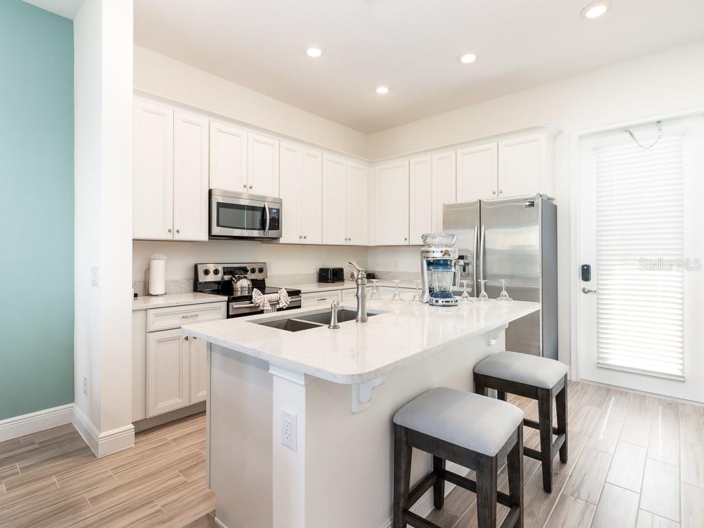 ROLLING OAKS PH 5 - Residential Lease