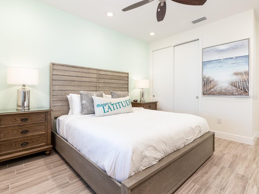 ROLLING OAKS PH 5 - Residential Lease