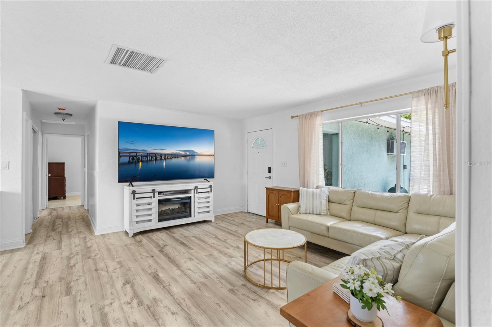 CARLTON GROVES SUB - Residential