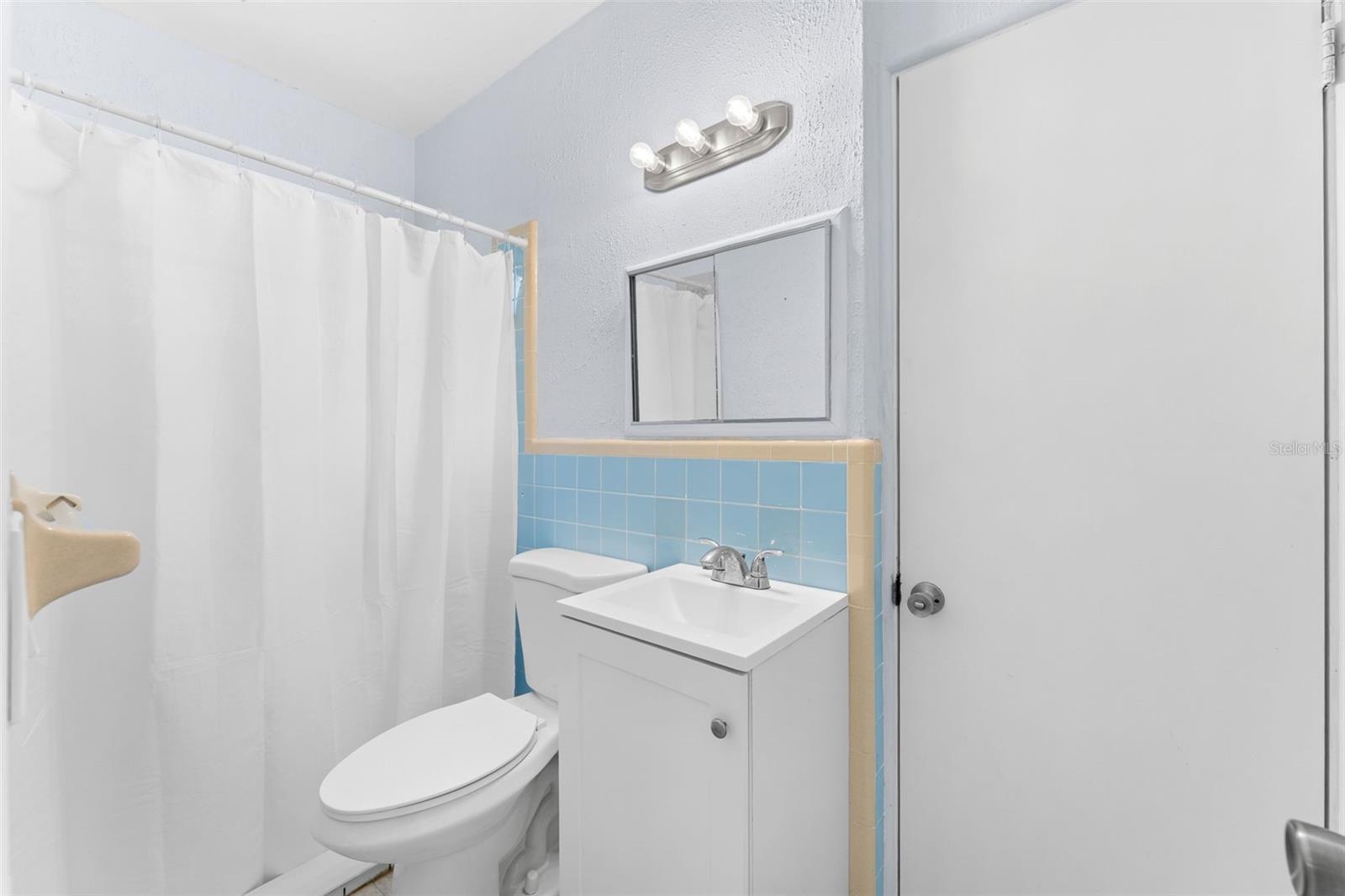 CARLTON GROVES SUB - Residential