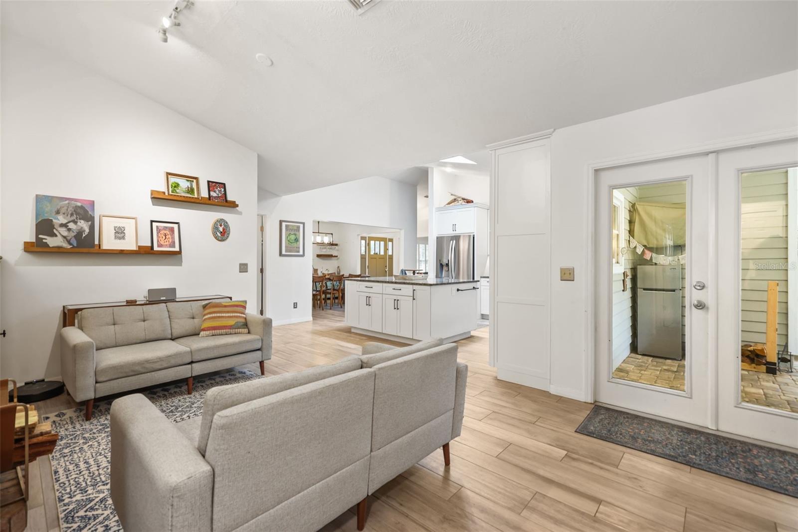 SWEETWATER COUNTRY CLUB SEC A - Residential