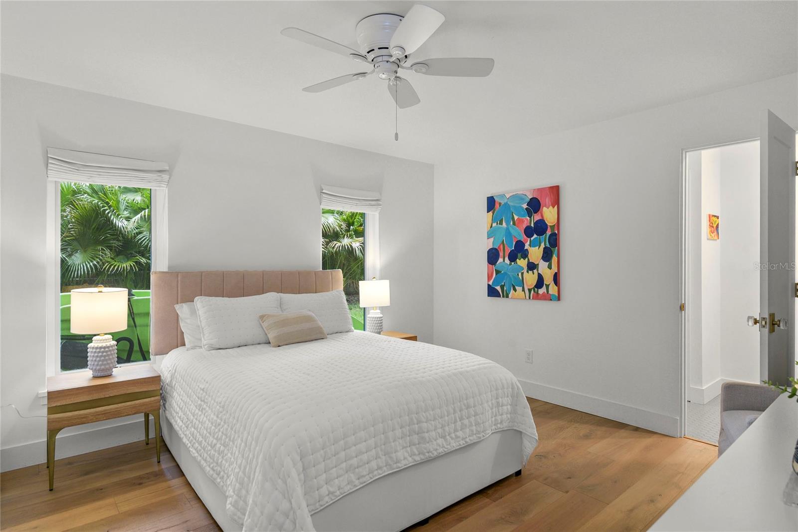 KINGS ROW - Residential