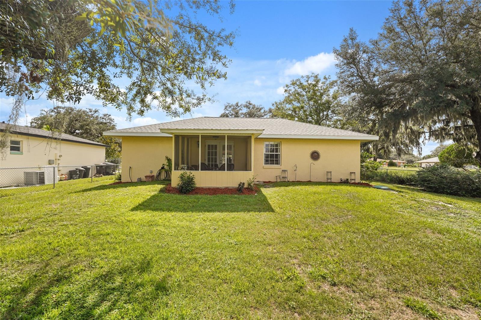 SAND OAK - Residential