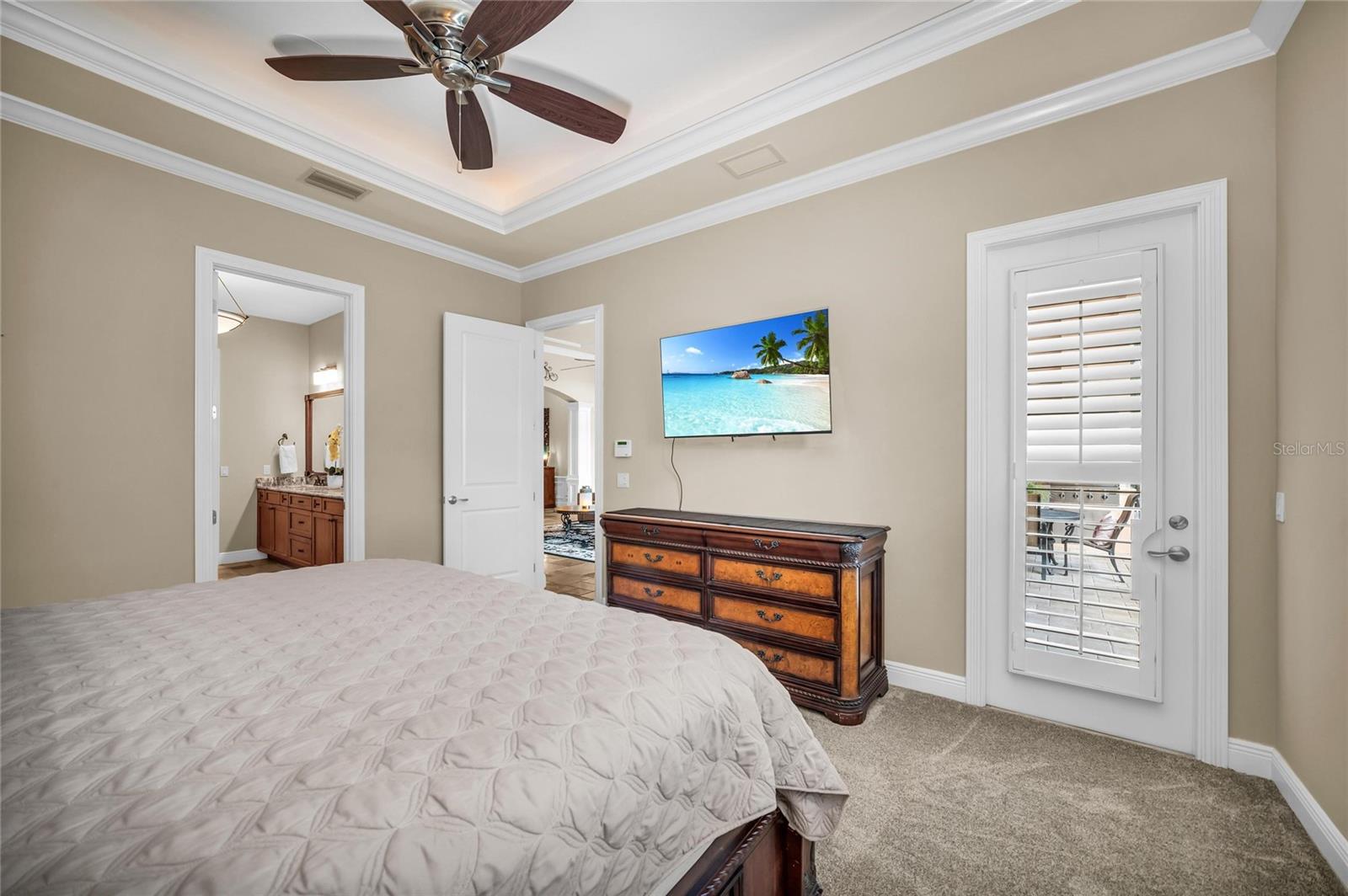 COUNTRY CLUB EAST - Residential