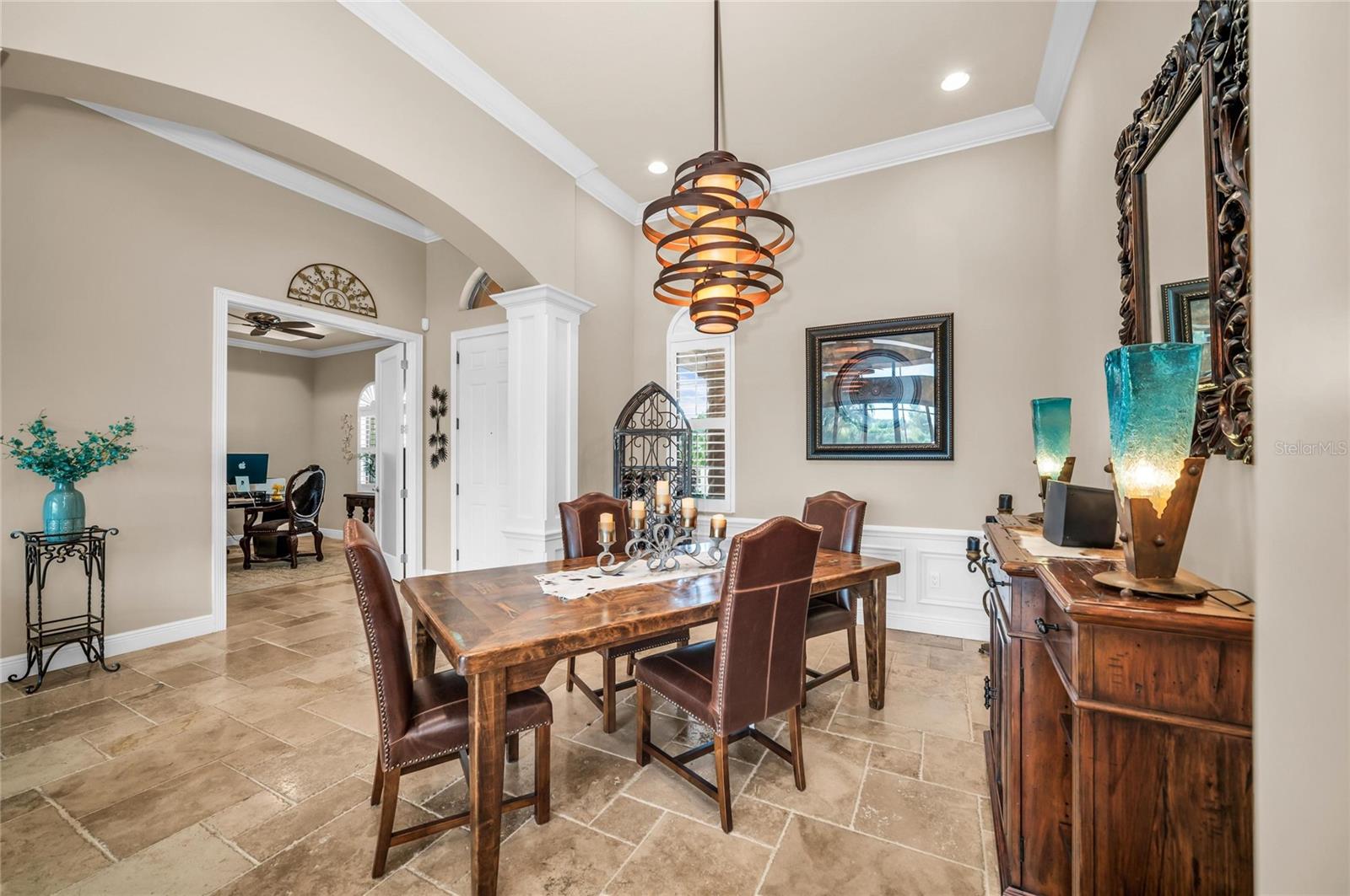 COUNTRY CLUB EAST - Residential