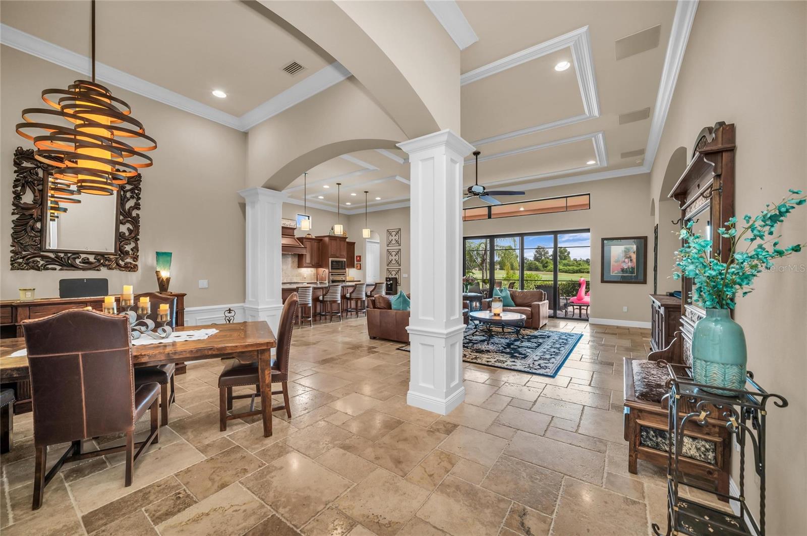 COUNTRY CLUB EAST - Residential