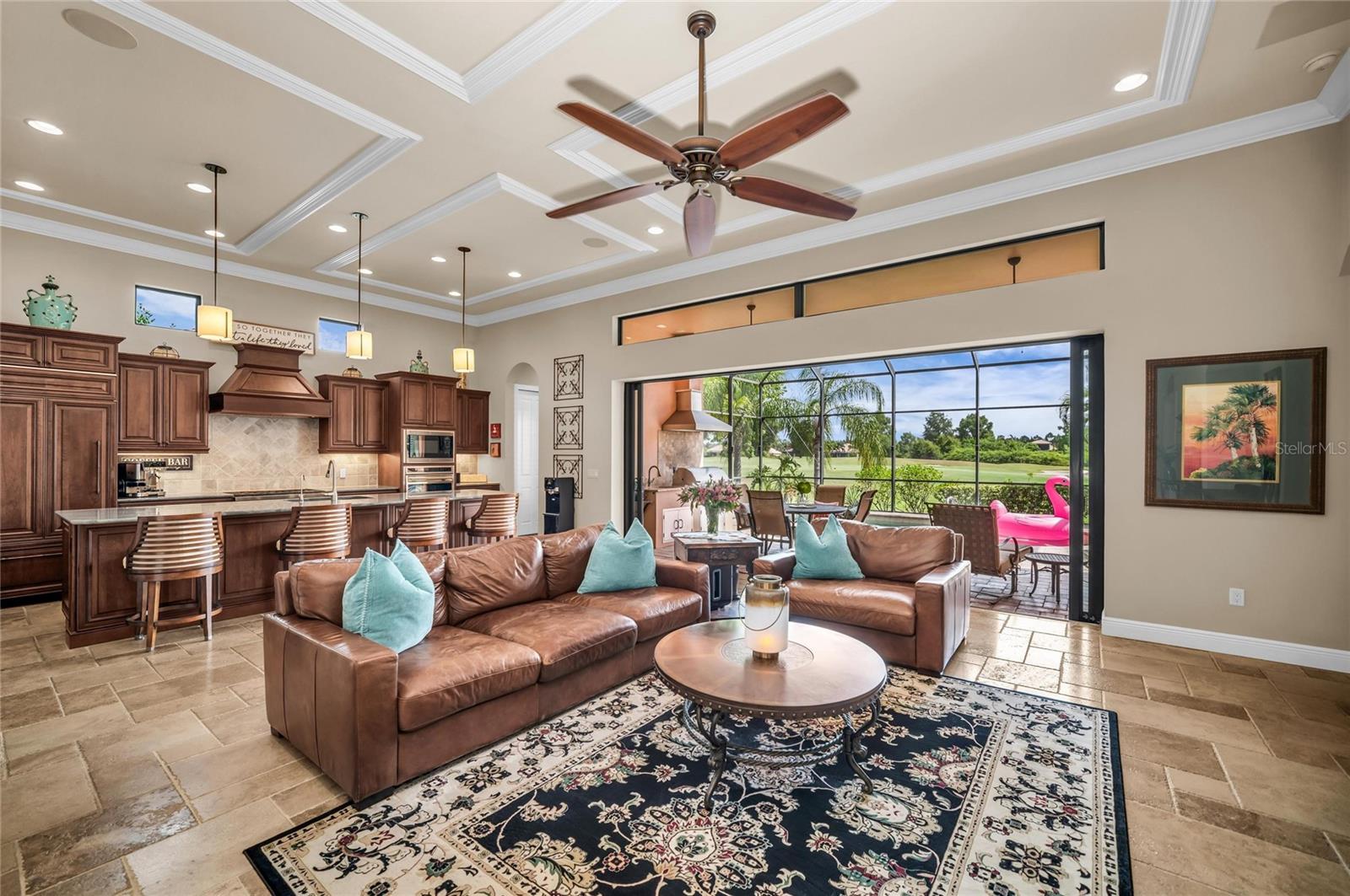 COUNTRY CLUB EAST - Residential