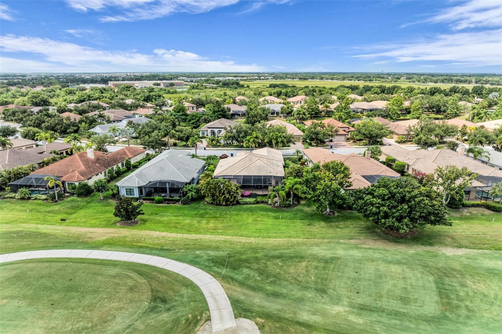 COUNTRY CLUB EAST - Residential
