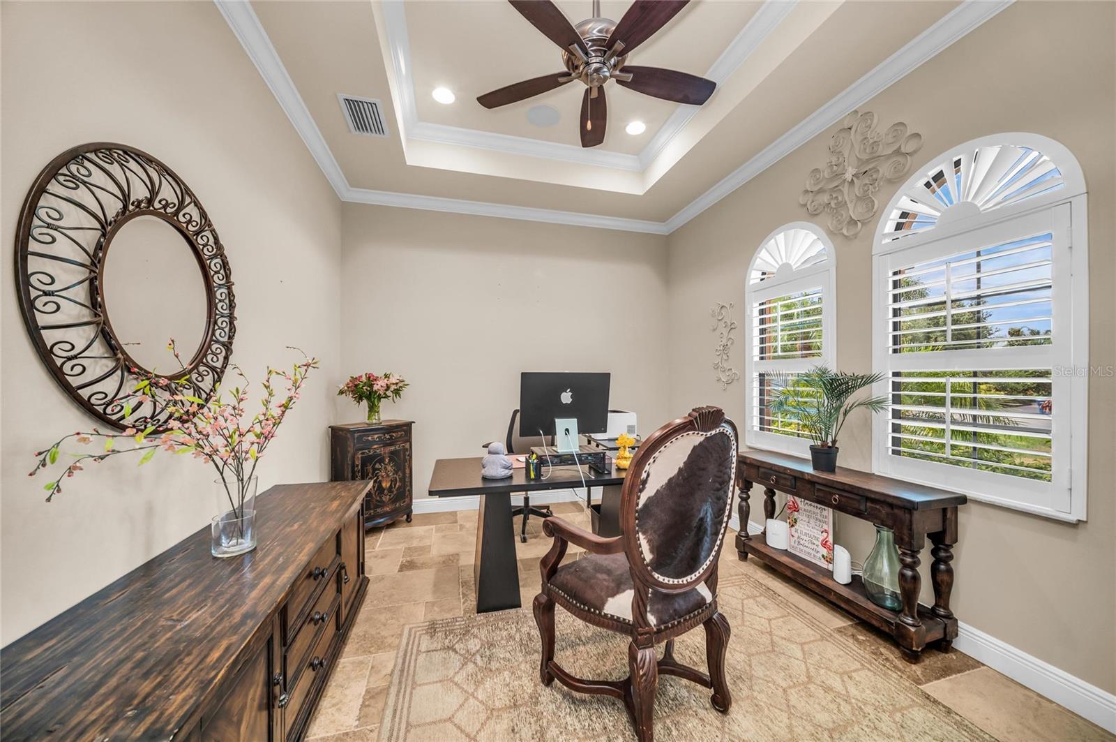 COUNTRY CLUB EAST - Residential