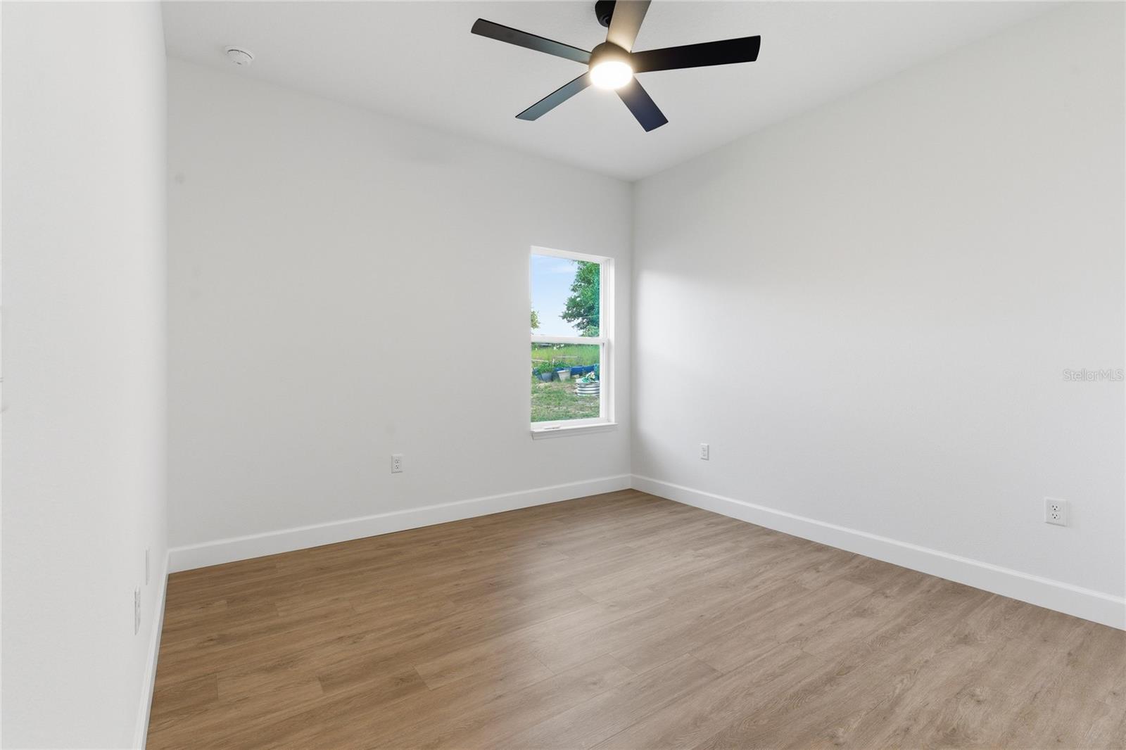 MARION OAKS UN SEVEN - Residential Lease