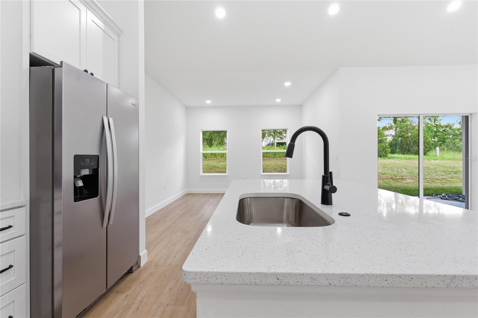 MARION OAKS UN SEVEN - Residential Lease