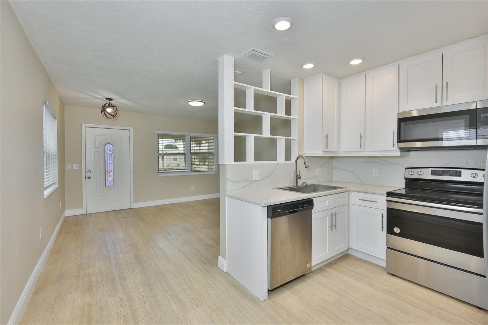 LYNNDALE SUB - Residential