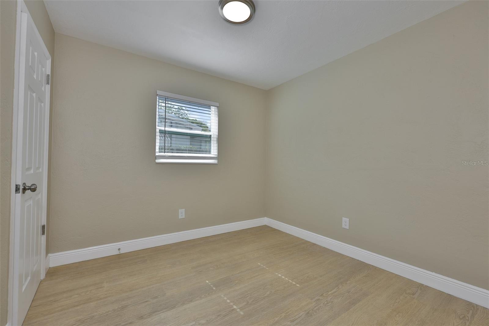 LYNNDALE SUB - Residential