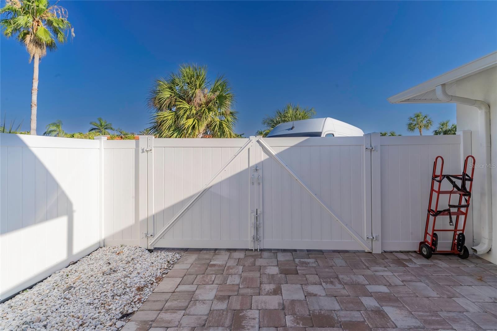 ISLAND ESTATE OF CLEARWATER UNITS 6D 7A 7C - Residential