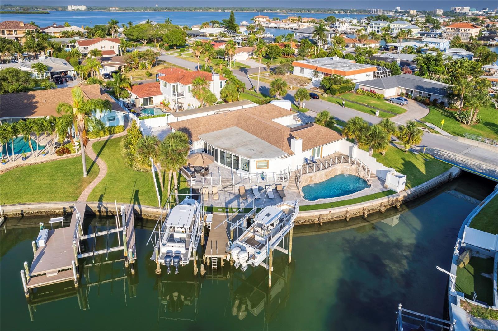 ISLAND ESTATE OF CLEARWATER UNITS 6D 7A 7C - Residential