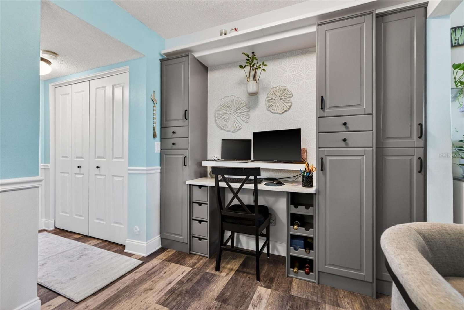 NORTHWICK ARMS CONDO - Residential