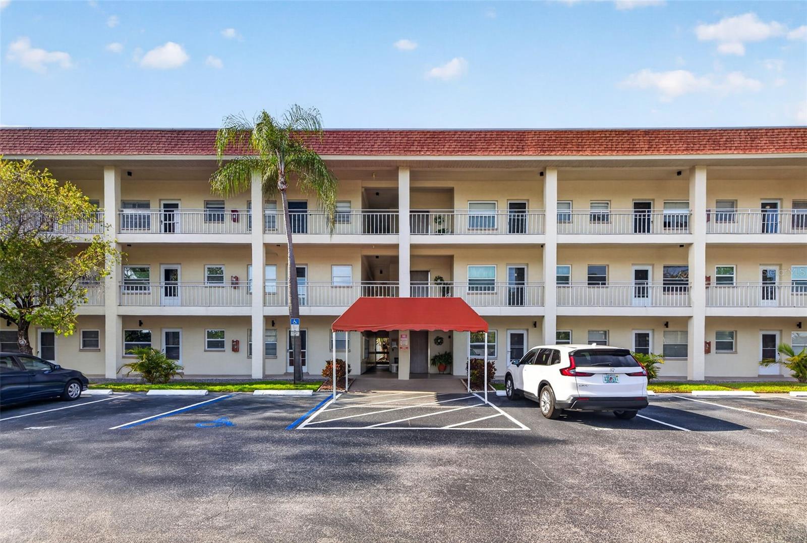 Adorable and affordable--your updated coastal retreat awaits! Come live the St Pete lifestyle you've dreamed of without breaking the bank! This wonderful one bedroom one bath condo is meticulously updated and in the perfect location. Living larger than on paper, this home features light and bright coastal design, luxury plank flooring throughout, custom kitchen with built ins, quartz countertops, ample storage, new appliances... the list goes on. 

No need for a car, this location is conveniently across from Whole Foods, Cali, Publix, CVS, Starbucks, Crunch Fitness. Walk or bike to Coffee Pot Bayou or Crescent Lake Park for some pickle ball! Only a short 5 minute ride to Downtown St Petersburg’s amazing dining and arts scene as well as North shore Park, state of the art pier, and Dali Museum. Close to Award Winning Gulf Beaches! Low condo fees include water, trash, sewer, cable, internet, a community pool, a bike rack, and convenient on site laundry facilities. This home is truly a must see, move in ready, St Pete gem! Schedule your tour today and see for yourself!