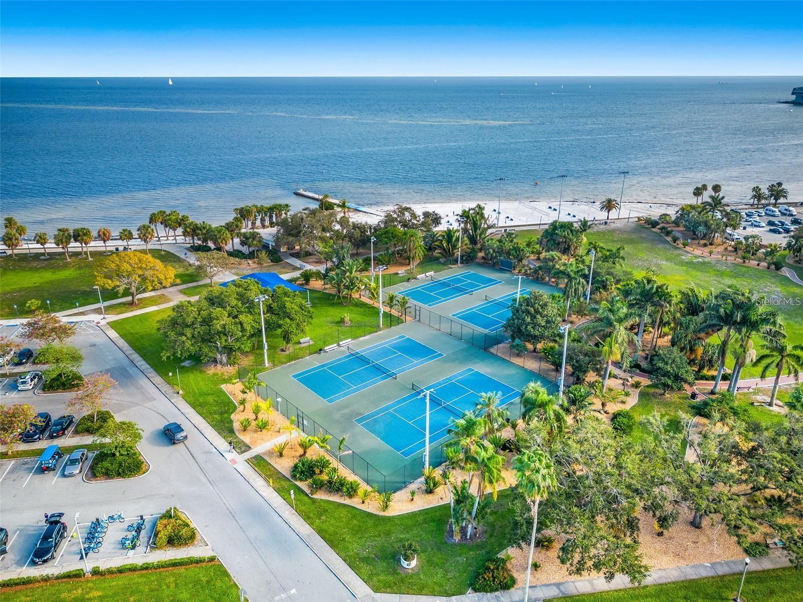 NORTHWICK ARMS CONDO - Residential