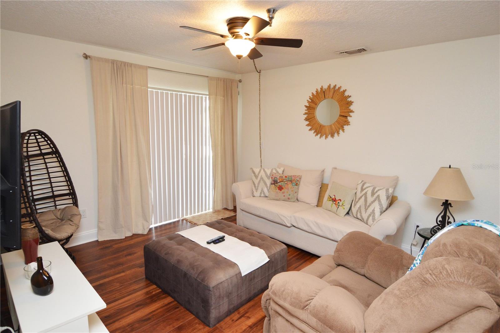 ITOPIA PRIVATE RESIDENCES CONDO - Residential Lease